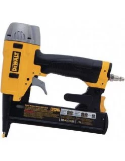 Kit Cloueur Pneumatique De Précision 18Ga DPN1850 + Compresseur 6 Litres - DPC6MRC - Dewalt | IFD Outillage -Chantier Atelier Soldes Boutique kit cloueur pneumatique de precision 18ga dpn1850 compresseur 6 litres dpc6mrc dewalt 2