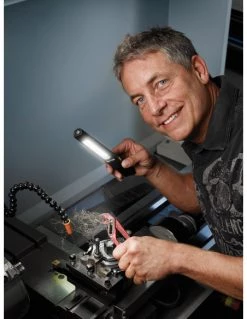 Brennenstuhl Brennenstuhl Lampe Torche 10+1 LED Rechargeable 400+80 Lumen IP40 | IFD Outillage -Chantier Atelier Soldes Boutique lampe torche 101 led rechargeable 40080 lumen ip40 4